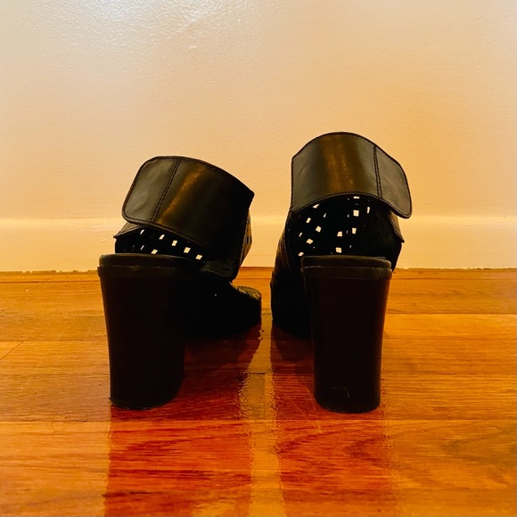 Christian Siriano | Open-Toe // Open-Back Chunky Heels - Picture 5 of 6